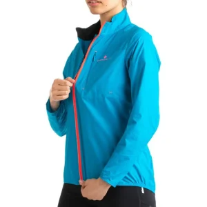 WOMENS RONHILL TECH JACKET